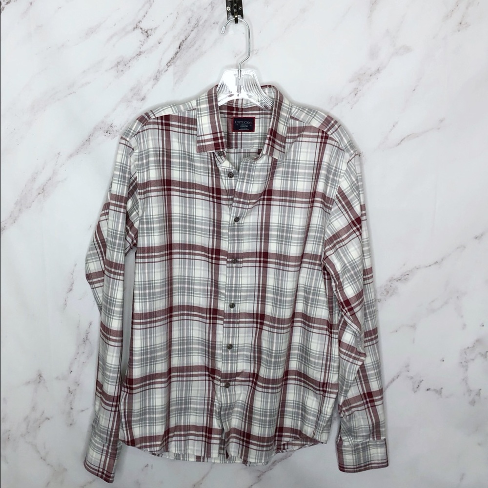 UNTUCKit Spotteswoode Grey Maroon Plaid Button Down 